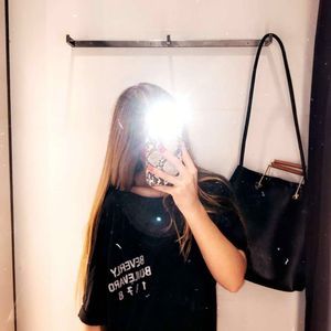 Meet your Posher, Joy